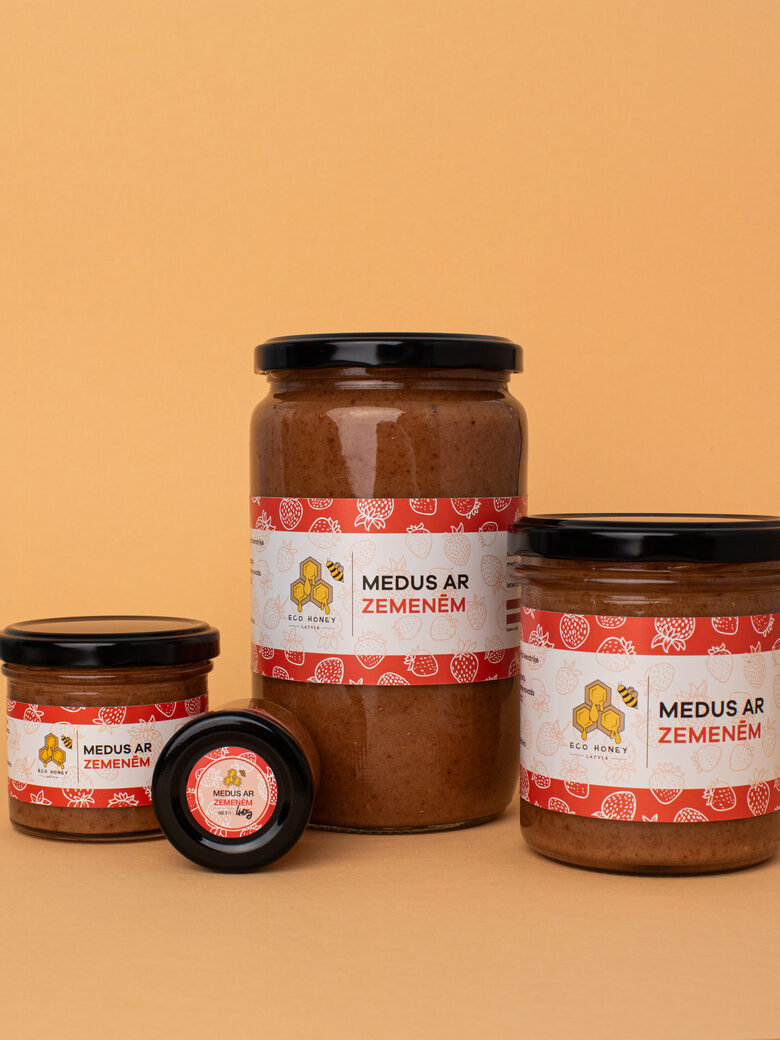 Honey with strawberries