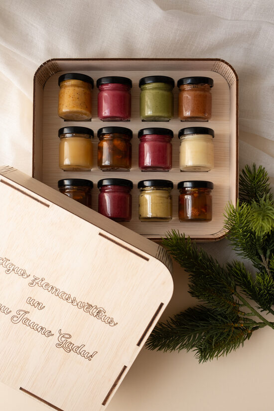 Dāvanu komplekts „12 garšu ceļojums”