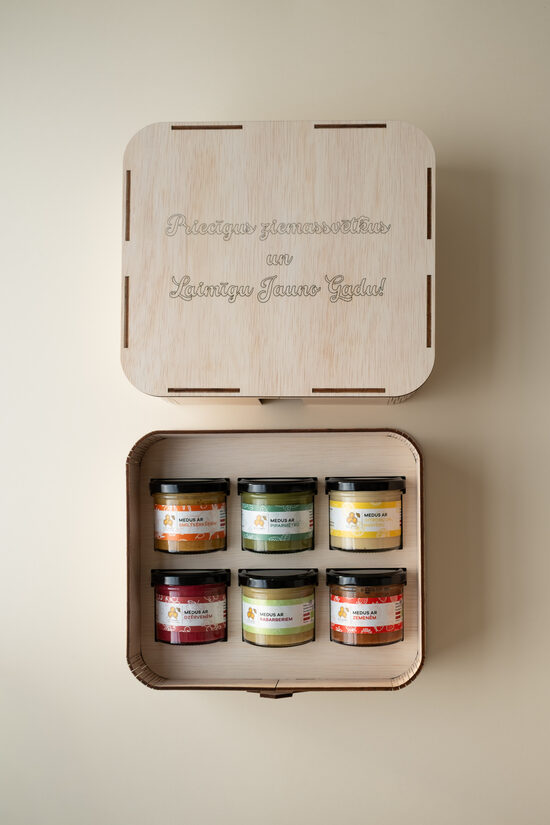 Dāvanu komplekts „Saldie Ziemassvētki”