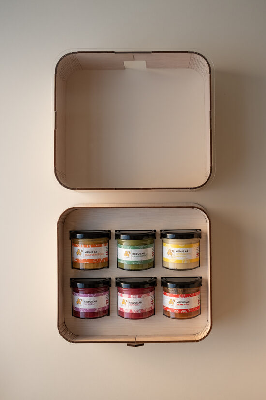 Dāvanu komplekts „Ziemas saldais sveiciens”